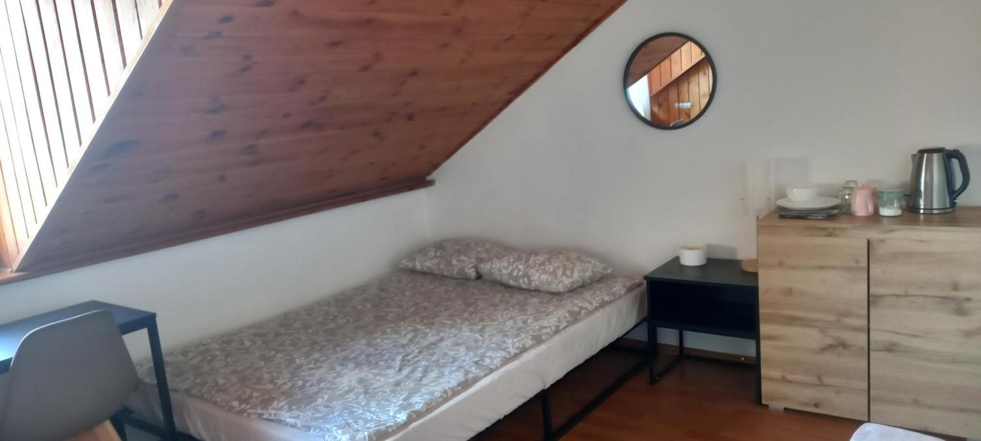Domek Pod Sosnami Pokoje 2-3 Osobowe Apartment Миелно Екстериор снимка